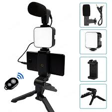 Video-Making Kit Vlogging Tripod with Microphone LED Fill Light